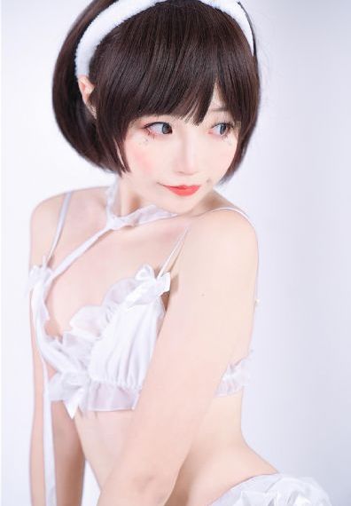 黑白森林免费