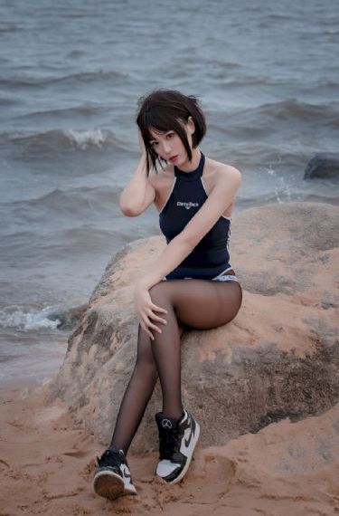 十四岁女孩用爸爸搂睡觉好吗