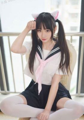 波多野结衣大战三个黑鬼
