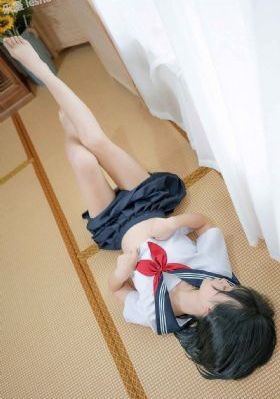 楼上的女人